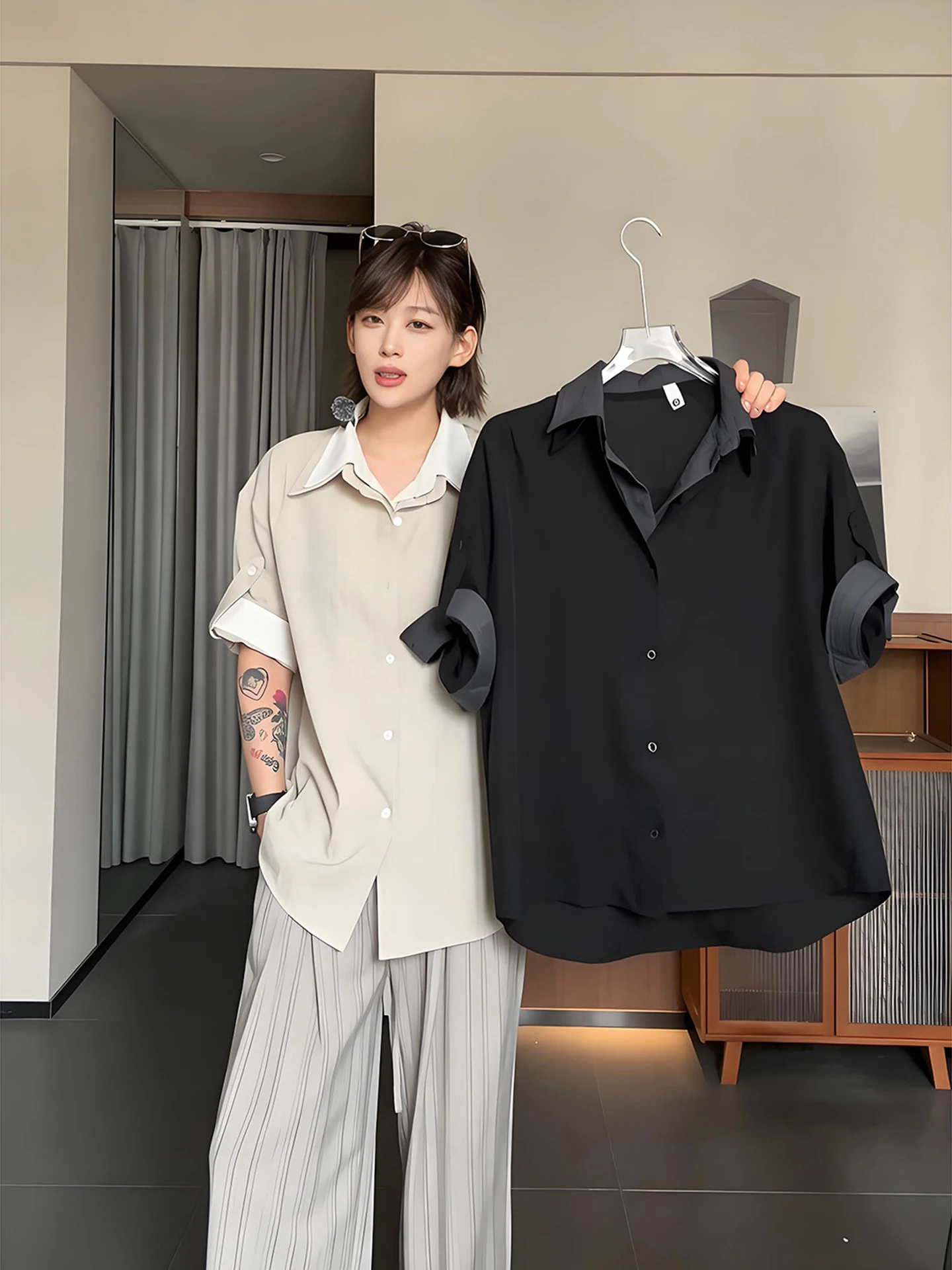 Men's Ice Silk Short Sleeve Shirt Fake Two-Piece Design Summer Sensation Adjustable Seven-Five Sleeve High-End Feel Outerwear
Men's Ice Silk Short Sleeve Shirt Fake Two-Piece Design Summer Sensation Adjustable Seven-Five Sleeve High-End Feel Outerwear