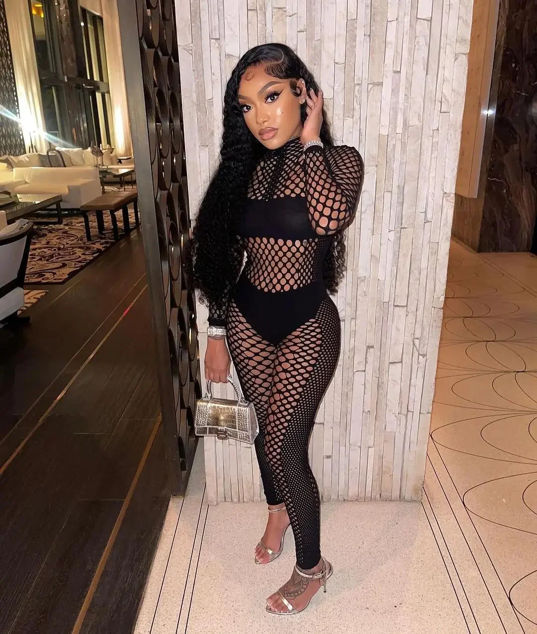 BWQ 2024 O-neck Full Sleeve Women Sets Mesh Hollow Out Casual Top +Pant Night Club 2 Two Piece Sets Sexy Perspective Outfits
BWQ 2024 O-neck Full Sleeve Women Sets Mesh Hollow Out Casual Top +Pant Night Club 2 Two Piece Sets Sexy Perspective Outfits