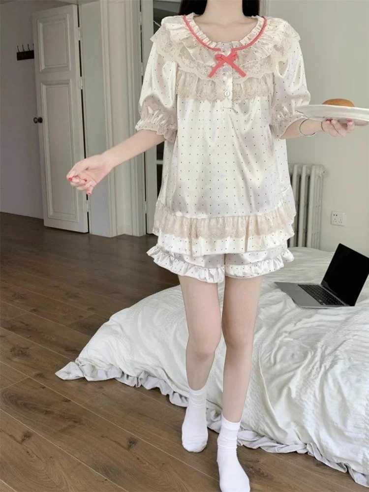 2025 Summer New Ice Silk ort Sve Lightweight Princ Sle Casual plus Size Silk Pajamas Set Women's Spwear Nightgown
2025 Summer New Ice Silk ort Sve Lightweight Princ Sle Casual plus Size Silk Pajamas Set Women's Spwear Nightgown