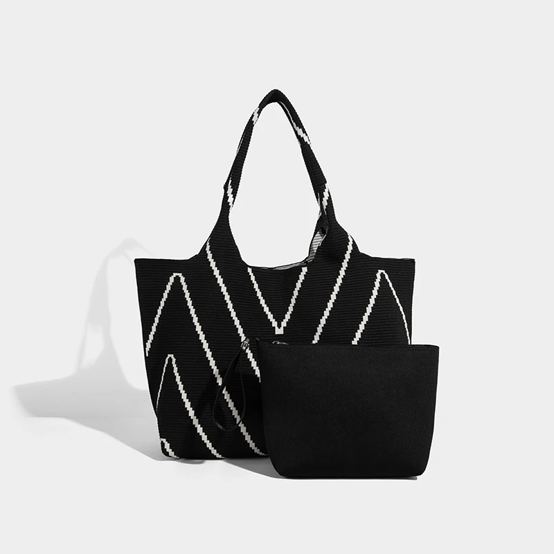 Fashionable women's high-end knitted tote bag Korean style niche design large capacity women's commuter striped tote bag reusabl
Fashionable women's high-end knitted tote bag Korean style niche design large capacity women's commuter striped tote bag reusabl