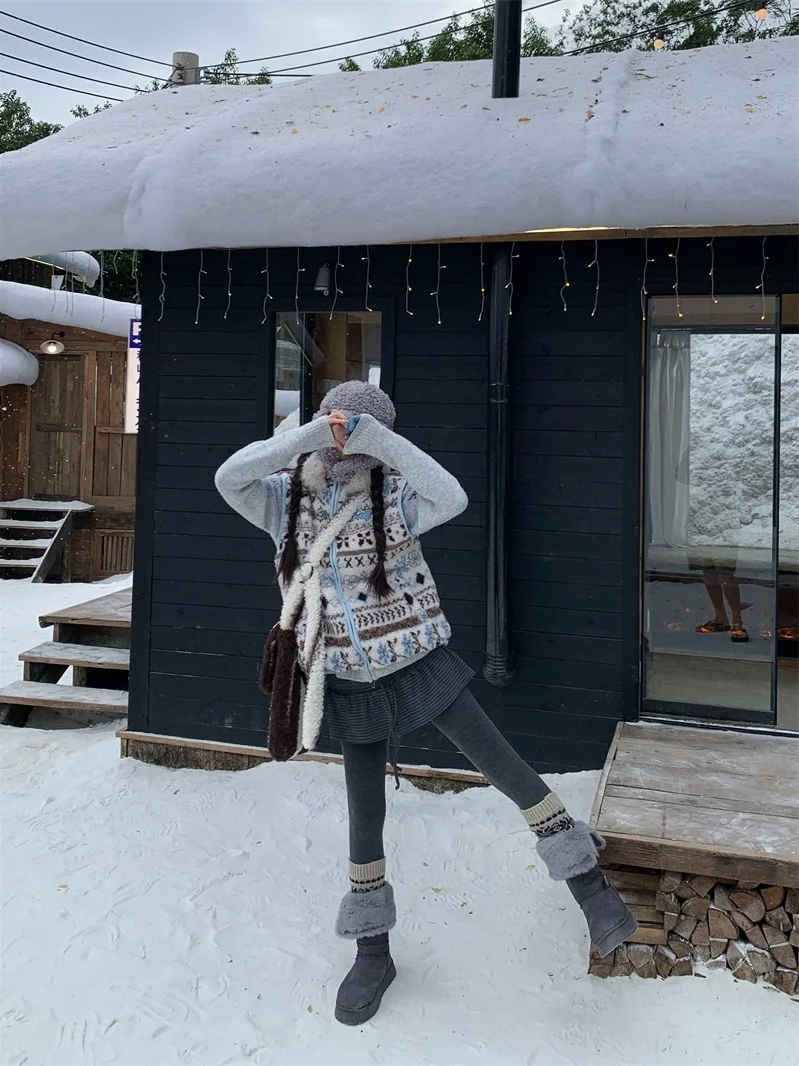 Loose Women's Cotton Jaet with Fur Collar Trendy Fluffy Cotton Vest Autumn Winter New Sle Commute Vintage Sle Zipper
Loose Women's Cotton Jaet with Fur Collar Trendy Fluffy Cotton Vest Autumn Winter New Sle Commute Vintage Sle Zipper