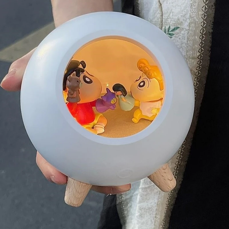 Новинка, ночник Crayon Shin-Chan, светильник, практичные ночные колонки для подружек, Bluetooth, аудио, творческая игрушка ко Дню Святого Валентина, милый подарок
Новинка, ночник Crayon Shin-Chan, светильник, практичные ночные колонки для подружек, Bluetooth, аудио, творческая игрушка ко Дню Святого Валентина, милый подарок