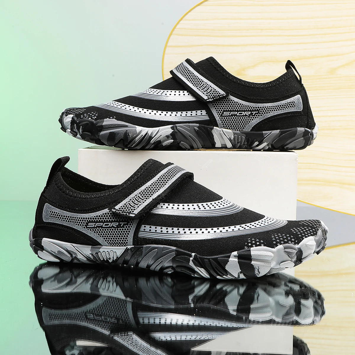 Camouflage Outdoor Wading Shoes Breathable Anti-Slip Water Footwear for Fishing Hunting
Camouflage Outdoor Wading Shoes Breathable Anti-Slip Water Footwear for Fishing Hunting