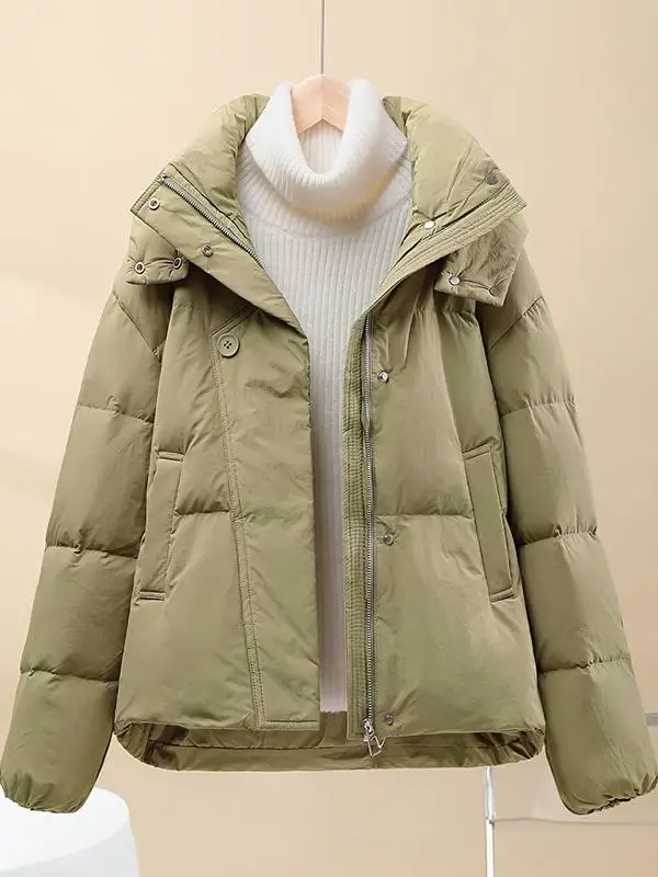 Модная короткая женская хлопковая пуховая куртка: теплая, стильная, объемного кроя, в корейском стиле, прямого силуэта, с длинными рукавами
Модная короткая женская хлопковая пуховая куртка: теплая, стильная, объемного кроя, в корейском стиле, прямого силуэта, с длинными рукавами