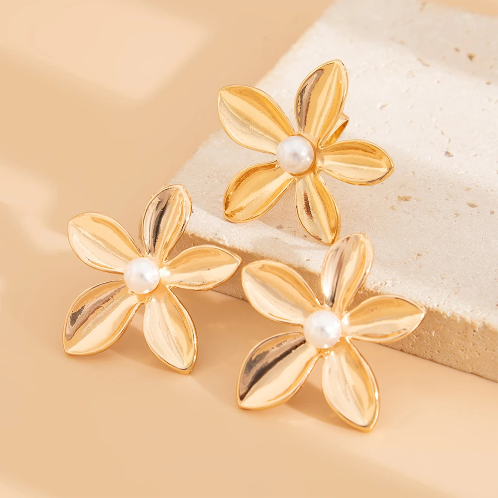 Luxury Flower Design Earrings Finger Ring African Gold Color Jewelry Earrings with Ring Set Nigeria Style Earring Jewelry
Luxury Flower Design Earrings Finger Ring African Gold Color Jewelry Earrings with Ring Set Nigeria Style Earring Jewelry