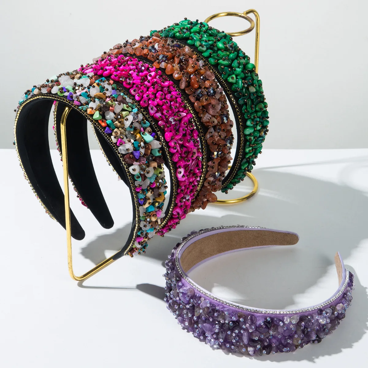 Cross-border new baroque full crystal headband heavy craftsmanship handmade beaded crystal stone wide edge retro hair accessorie
Cross-border new baroque full crystal headband heavy craftsmanship handmade beaded crystal stone wide edge retro hair accessorie