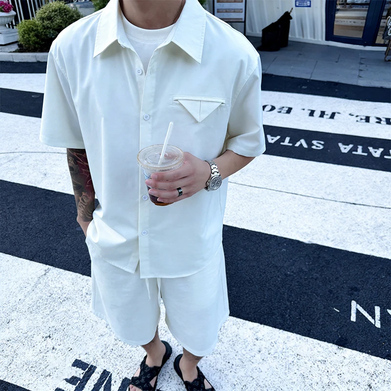 2026New Old Money Wind Linen Suit For Men's Summer High-end Ice Silk Shirt People's Sense Wear Short Sleeve Shorts Two-piece Set
2026New Old Money Wind Linen Suit For Men's Summer High-end Ice Silk Shirt People's Sense Wear Short Sleeve Shorts Two-piece Set
