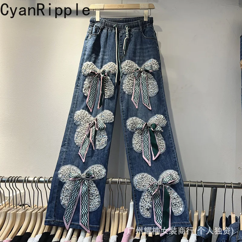 Fashionable Spring Autumn Blue Long Denim Trousers Luxury Beading Bow Diamonds Ribbon All-match Elastic Waist Straight Jeans
Fashionable Spring Autumn Blue Long Denim Trousers Luxury Beading Bow Diamonds Ribbon All-match Elastic Waist Straight Jeans