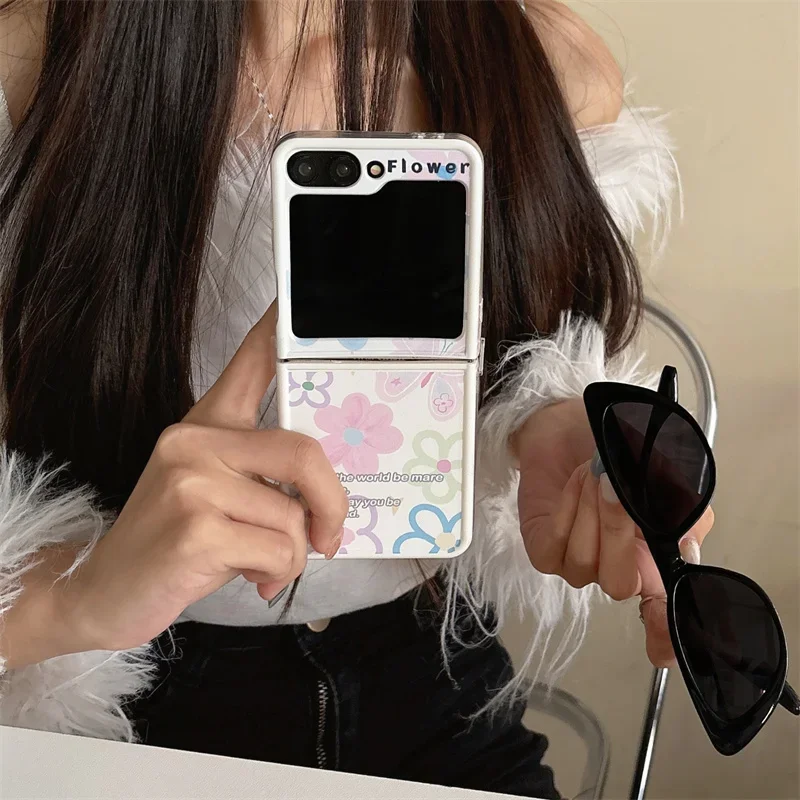 Чехол для телефона Samsung Galaxy Z Flip 6 3 4 5 Ins с цветочным браслетом и прямым краем, противоударный чехол для Samsung Z Flip6 ZFlip6
Чехол для телефона Samsung Galaxy Z Flip 6 3 4 5 Ins с цветочным браслетом и прямым краем, противоударный чехол для Samsung Z Flip6 ZFlip6