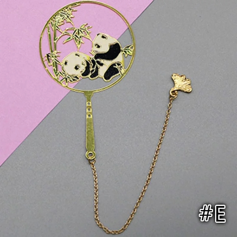 Metal Round Fan Bookmark Chinese Retro Color Drip Oil Tassel Round Fan Bookmark Student Supplies Retro Bookmark Gift
Metal Round Fan Bookmark Chinese Retro Color Drip Oil Tassel Round Fan Bookmark Student Supplies Retro Bookmark Gift