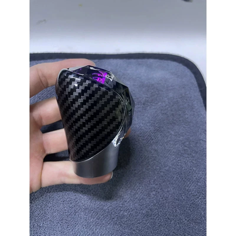 Подходит для Lexus NX/RX/ES200/IS/GS/RC300/RX300, модификация рычага переключения передач с кристаллами
Подходит для Lexus NX/RX/ES200/IS/GS/RC300/RX300, модификация рычага переключения передач с кристаллами