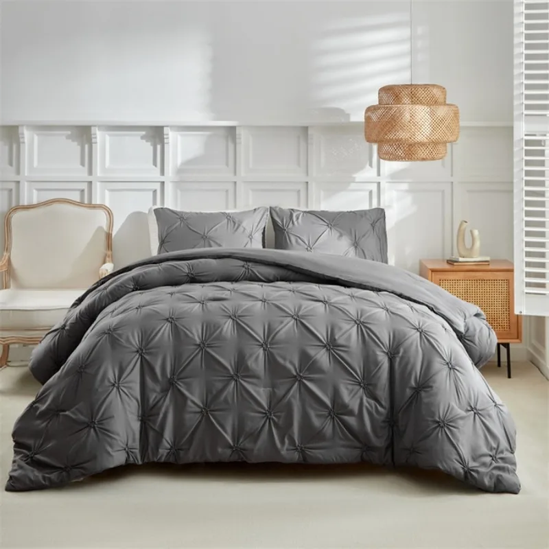 2025 new spring and summer flower-pulling quilt 3-piece quilt core pillowcase set solid color simple fashionable and atmospheric
2025 new spring and summer flower-pulling quilt 3-piece quilt core pillowcase set solid color simple fashionable and atmospheric