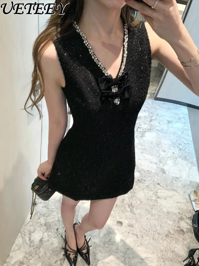 Bow V-Neck High Waist Slim Sleeveless Dress Women's Summer New Heavy Industry Nail Bead Temperament Party Short Dresses
Bow V-Neck High Waist Slim Sleeveless Dress Women's Summer New Heavy Industry Nail Bead Temperament Party Short Dresses