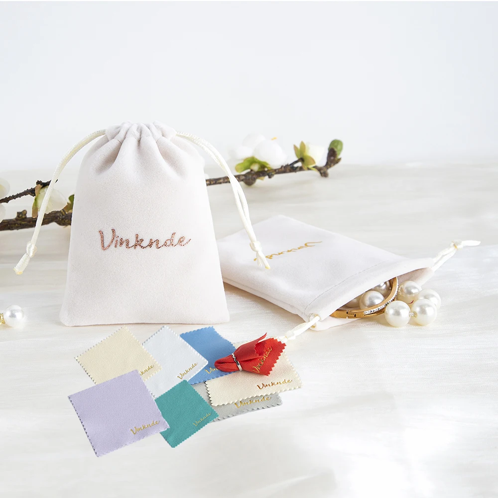 Beige Bulk Custom Logo Thick Velvet Jewellery Storage Bag Mirror Cloth Accessory Packing Polishing Accessory Cosmetic Lipstick
Beige Bulk Custom Logo Thick Velvet Jewellery Storage Bag Mirror Cloth Accessory Packing Polishing Accessory Cosmetic Lipstick