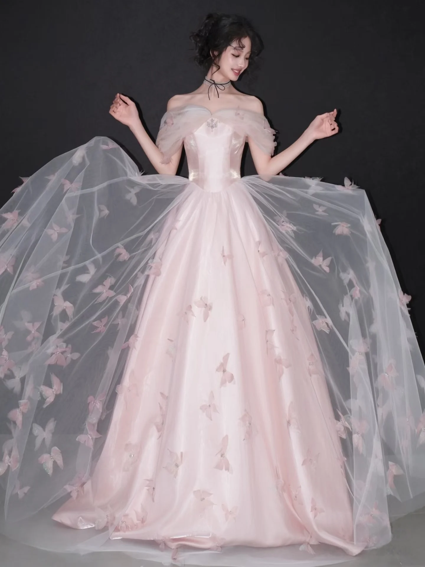 Pink One-Shoulder Evening Gown 2026 New High-End Luxury Hostess Dress Birthday Art Exam Adult Ceremony Handmade Flower Mid-Waist
Pink One-Shoulder Evening Gown 2026 New High-End Luxury Hostess Dress Birthday Art Exam Adult Ceremony Handmade Flower Mid-Waist