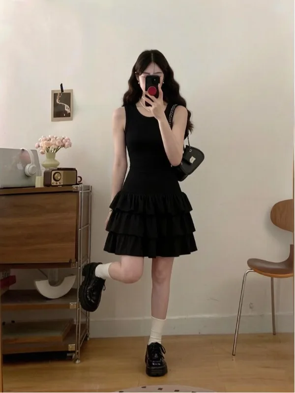 plus Size Black Slimming Vest Dress Sleeveless Puffy Cake Skirt Hidden Meat Elegant All-Match Summer City Commute Short Dress
plus Size Black Slimming Vest Dress Sleeveless Puffy Cake Skirt Hidden Meat Elegant All-Match Summer City Commute Short Dress