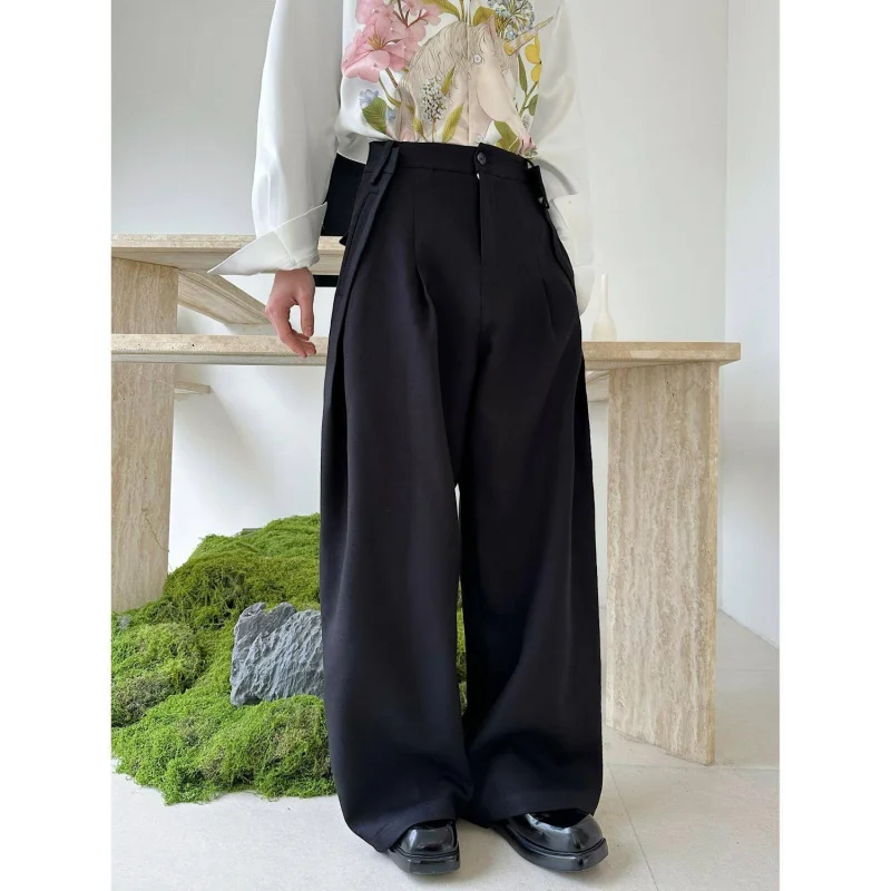 Spring 2026 Men's Casual Loose Wide Leg Pants Deconstructed Multi-layer Fake Two-piecer Trendy Urban Faion Leisure Trousers
Spring 2026 Men's Casual Loose Wide Leg Pants Deconstructed Multi-layer Fake Two-piecer Trendy Urban Faion Leisure Trousers