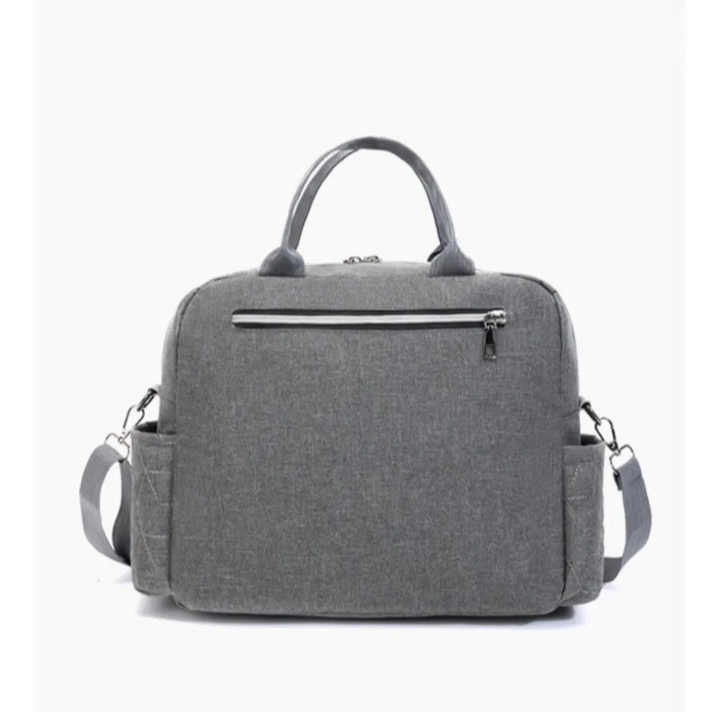 Waterproof Baby Diaper Bag Large Capacity Wear-resistant Nappy Bag Durable Baby Care Storage Maternity Shoulder Bag Baby Care
Waterproof Baby Diaper Bag Large Capacity Wear-resistant Nappy Bag Durable Baby Care Storage Maternity Shoulder Bag Baby Care