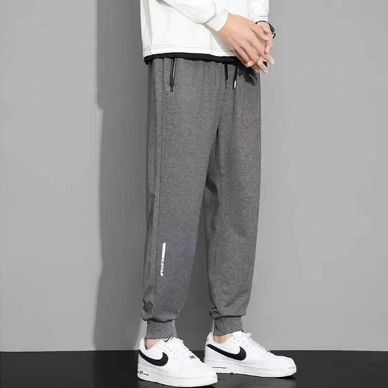 Men's fall loose bunched feet sports pants 2024 new fashion trend brand solid color casual long pants
Men's fall loose bunched feet sports pants 2024 new fashion trend brand solid color casual long pants