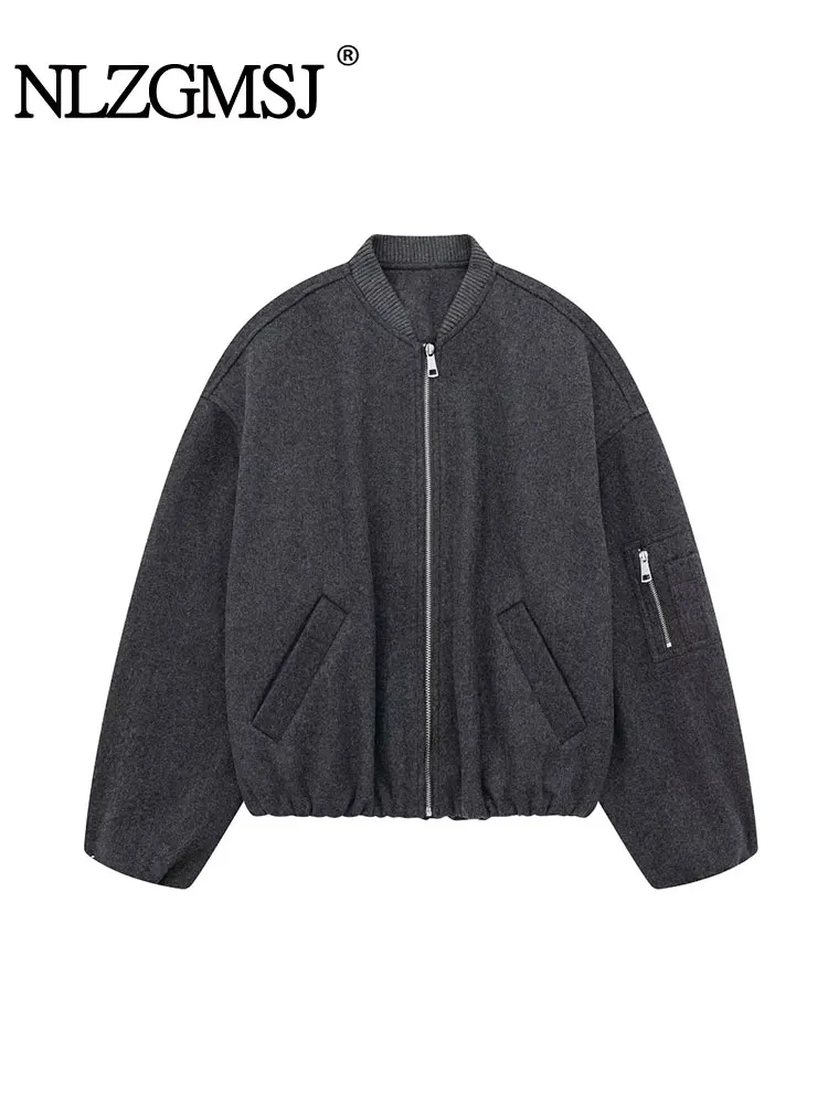 TRAF 2023 Autumn Winter Women Thick Jacket Coat Fashion Zipper Vintage Long Sleeve With Pocket Causal Outerwears Tops
TRAF 2023 Autumn Winter Women Thick Jacket Coat Fashion Zipper Vintage Long Sleeve With Pocket Causal Outerwears Tops