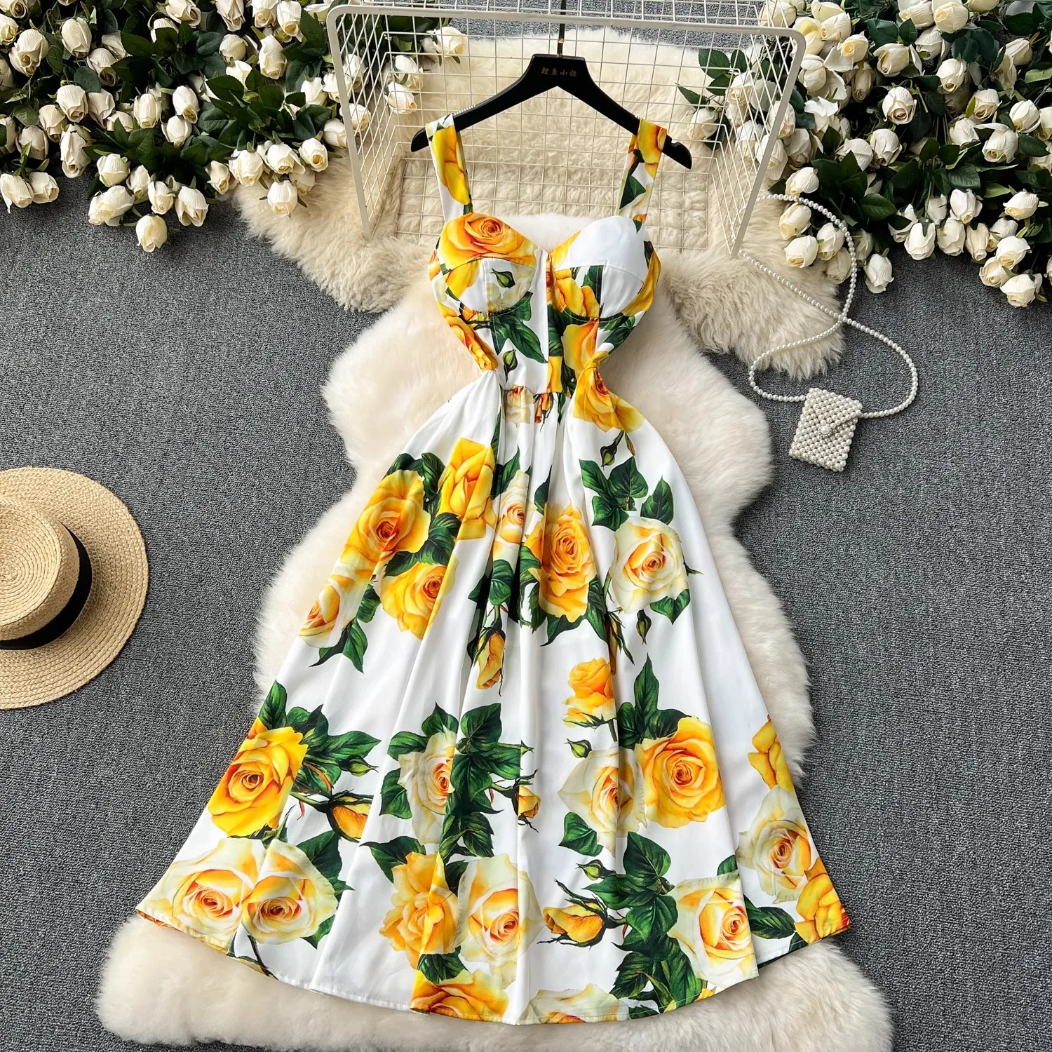 Summer Runway Beach Spaghetti Strap Dress Women's V-Neck Sleeveless Cup Padded Flower Print Holiday Party Vestidos Sundress 635
Summer Runway Beach Spaghetti Strap Dress Women's V-Neck Sleeveless Cup Padded Flower Print Holiday Party Vestidos Sundress 635