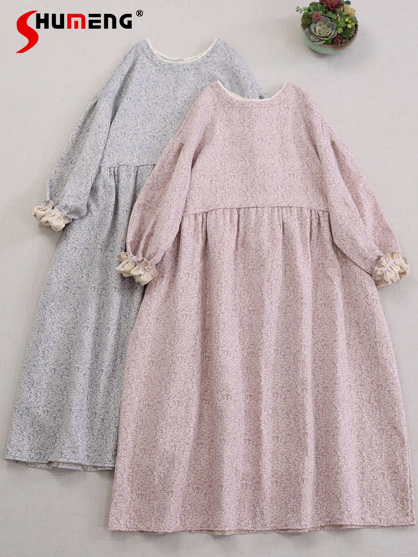 Новое осеннее милое винтажное платье в японском стиле с длинными рукавами и цветочным принтом для девочек, свободный универсальный пуловер с принтом, длинное женское платье
Новое осеннее милое винтажное платье в японском стиле с длинными рукавами и цветочным принтом для девочек, свободный универсальный пуловер с принтом, длинное женское платье