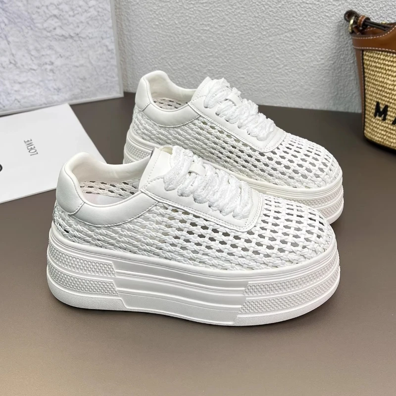 Thick-soled Round-toe Lace-up Open-weave Waterproof Platform Versatile Comfortable Anti-slip Breathable Women's Single Shoe
Thick-soled Round-toe Lace-up Open-weave Waterproof Platform Versatile Comfortable Anti-slip Breathable Women's Single Shoe