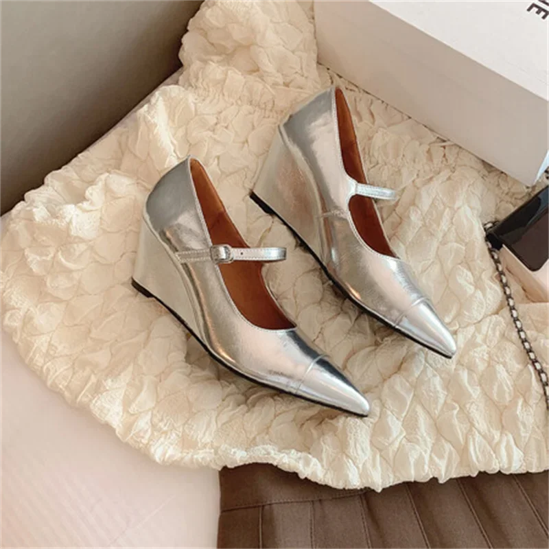 Wedge Pumps Ankle Strap Pointed Toe Solid Elegant Lady Mature Shallow Solid Fashion Spring Summer Women Modern Shoes Dress Party
Wedge Pumps Ankle Strap Pointed Toe Solid Elegant Lady Mature Shallow Solid Fashion Spring Summer Women Modern Shoes Dress Party