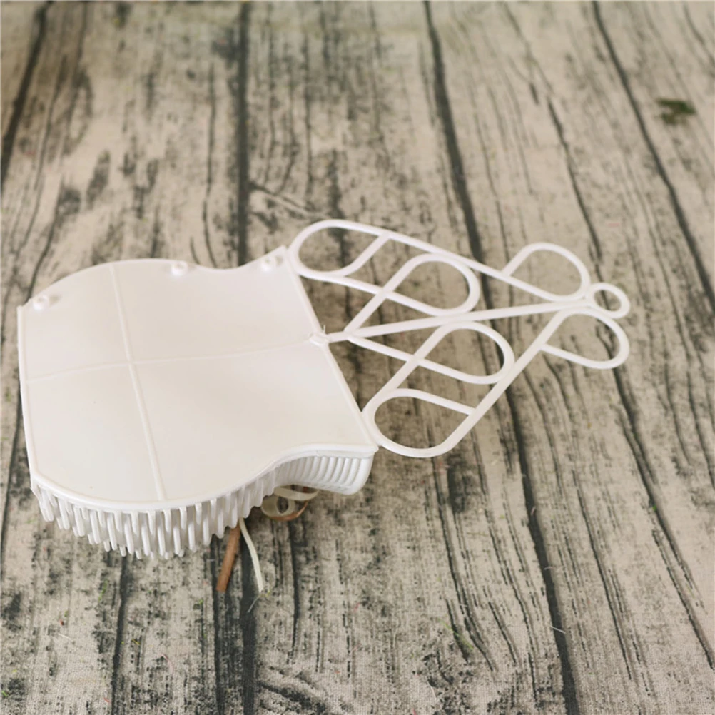 Plastic Flower Basket Wall Hanging Tea Shop Wall Garden Decoration Three-dimensional Wall Pendant (Random Color)
Plastic Flower Basket Wall Hanging Tea Shop Wall Garden Decoration Three-dimensional Wall Pendant (Random Color)