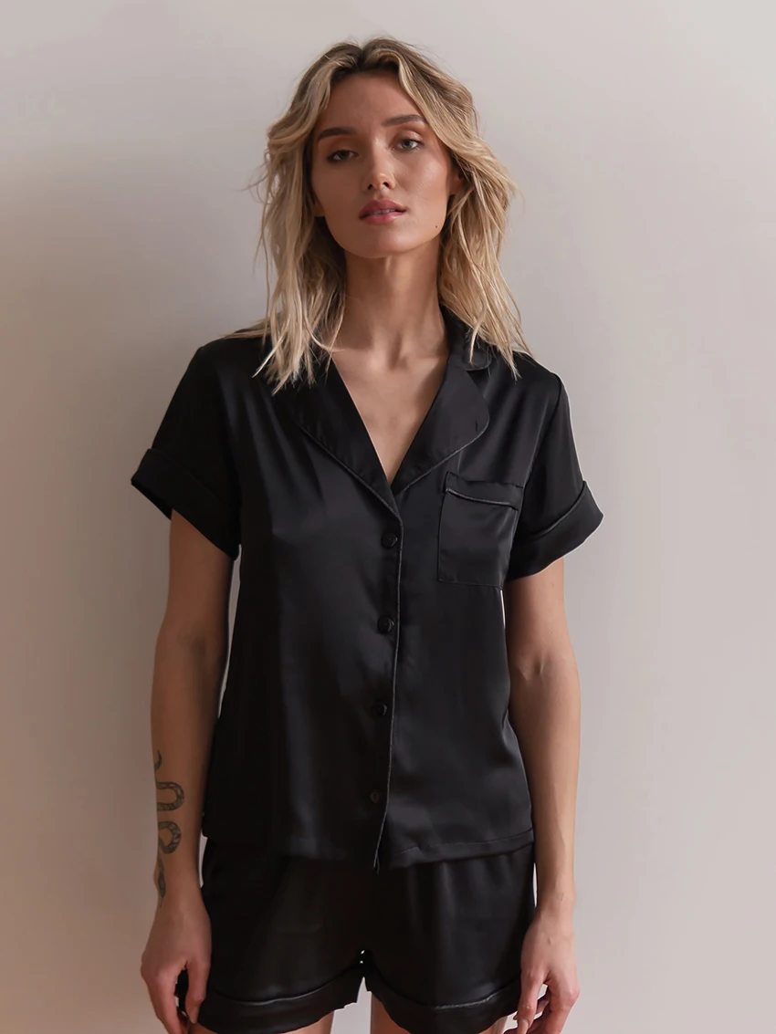 Martahqiqi Loose Ladies Nightgowns Suit Short Sleeve Nightwear Sext Turn-Down Collar Pajamas Shorts Casual Female Sleepwear Set
Martahqiqi Loose Ladies Nightgowns Suit Short Sleeve Nightwear Sext Turn-Down Collar Pajamas Shorts Casual Female Sleepwear Set