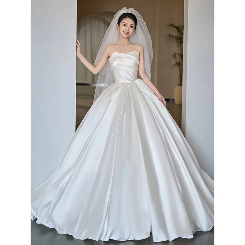 New Strapless Wedding Dresses Classic Satin Brush Train Ball Gown Elegant Bridal Gown Formal Dress For Women Plus Size
New Strapless Wedding Dresses Classic Satin Brush Train Ball Gown Elegant Bridal Gown Formal Dress For Women Plus Size