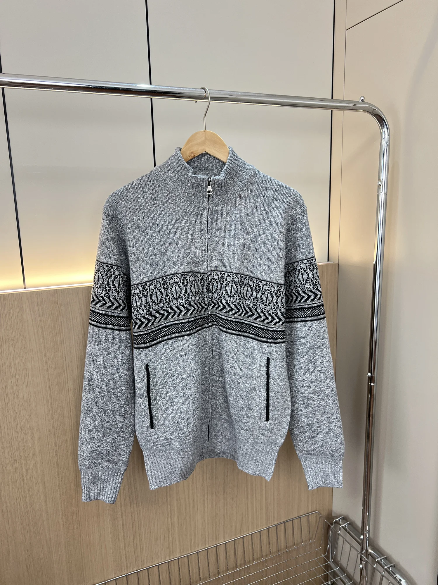 National Sle Knitted Sweater f High Collar Fce Lined Loose Fit Men's Autumn Winter Faion Casual Long Sve Top
National Sle Knitted Sweater f High Collar Fce Lined Loose Fit Men's Autumn Winter Faion Casual Long Sve Top