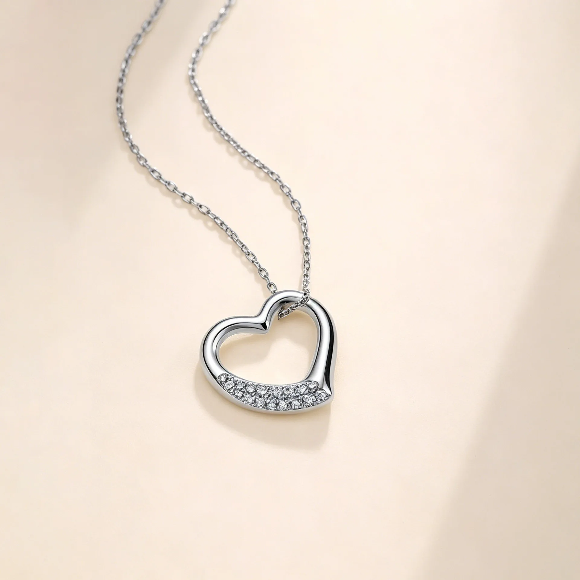 S925 Silver 18K Gold-Plated Moissanite "Heart-Filled" Necklace (0.13ct) For Women Gift
S925 Silver 18K Gold-Plated Moissanite "Heart-Filled" Necklace (0.13ct) For Women Gift