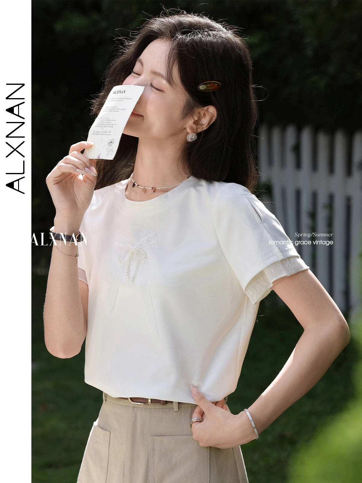 ALXNAN Women's White T-Shirt Elegant Casual Lace Patchwork T-Shirt 2025 Summer Loose-fit Office Lady Short Sleeve Tops L56056
ALXNAN Women's White T-Shirt Elegant Casual Lace Patchwork T-Shirt 2025 Summer Loose-fit Office Lady Short Sleeve Tops L56056