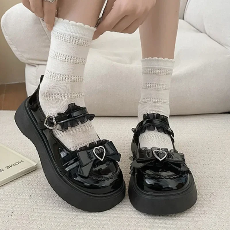Buckle Mary Jane Pumps Women Platform Round Toe Japanese Lolita Y2K Kawaii Jirai Kei Fashion School Girl Spring Autumn Shoes
Buckle Mary Jane Pumps Women Platform Round Toe Japanese Lolita Y2K Kawaii Jirai Kei Fashion School Girl Spring Autumn Shoes