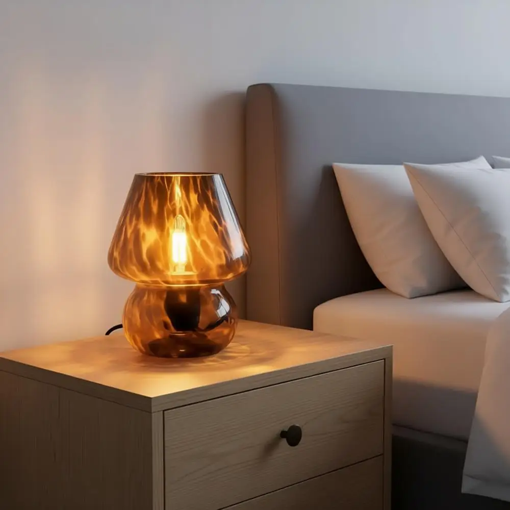 Настольная лампа-гриб в винтажном стиле, для спальни или прикроватной тумбочки, с полупрозрачным стеклом, с регулировкой яркости, для декора дома, гостиной или кухни
Настольная лампа-гриб в винтажном стиле, для спальни или прикроватной тумбочки, с полупрозрачным стеклом, с регулировкой яркости, для декора дома, гостиной или кухни