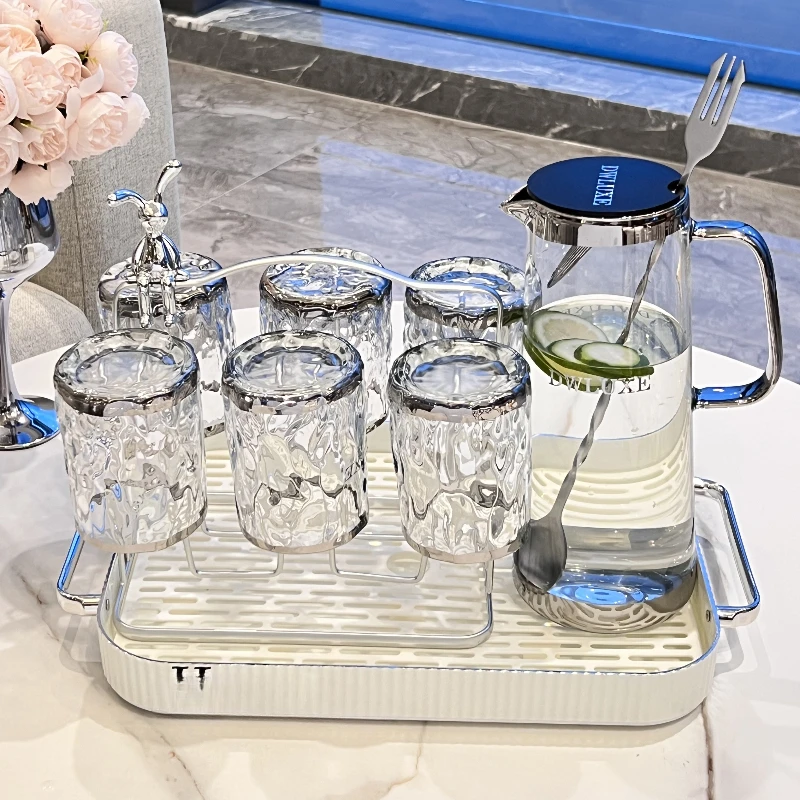 Light luxury water cup set household room table drinking water cup tea cup tea set teapot glass hospitality advanced sense
Light luxury water cup set household room table drinking water cup tea cup tea set teapot glass hospitality advanced sense