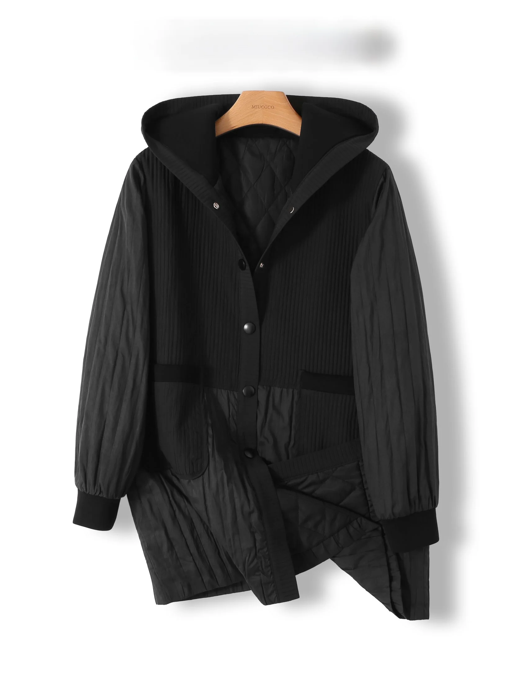 Stunning Large Size Women's Cotton Jacket with Hood Patchwork Design Autumn Winter Thickened Casual Style Chinese Production
Stunning Large Size Women's Cotton Jacket with Hood Patchwork Design Autumn Winter Thickened Casual Style Chinese Production