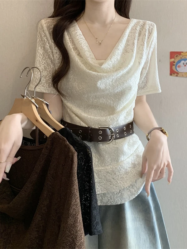 Korean Style Short Sleeve T-Shirt Women's Summer New Slimming V-Neck Lace Design Belted Top Commute Style Pure Color Polyeste...
Korean Style Short Sleeve T-Shirt Women's Summer New Slimming V-Neck Lace Design Belted Top Commute Style Pure Color Polyeste...