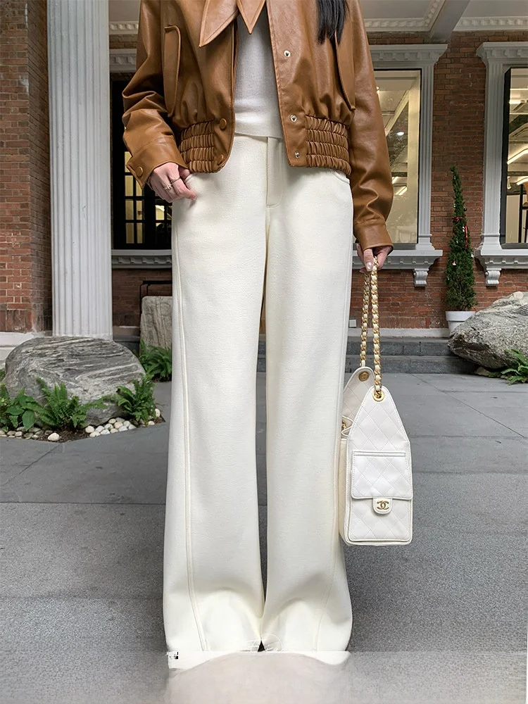 Женские повседневные брюки с высокой талией из утолщенной шерсти, осенне-зимние, широкие, прямого кроя, длинные, удобные, свободные...
Женские повседневные брюки с высокой талией из утолщенной шерсти, осенне-зимние, широкие, прямого кроя, длинные, удобные, свободные...