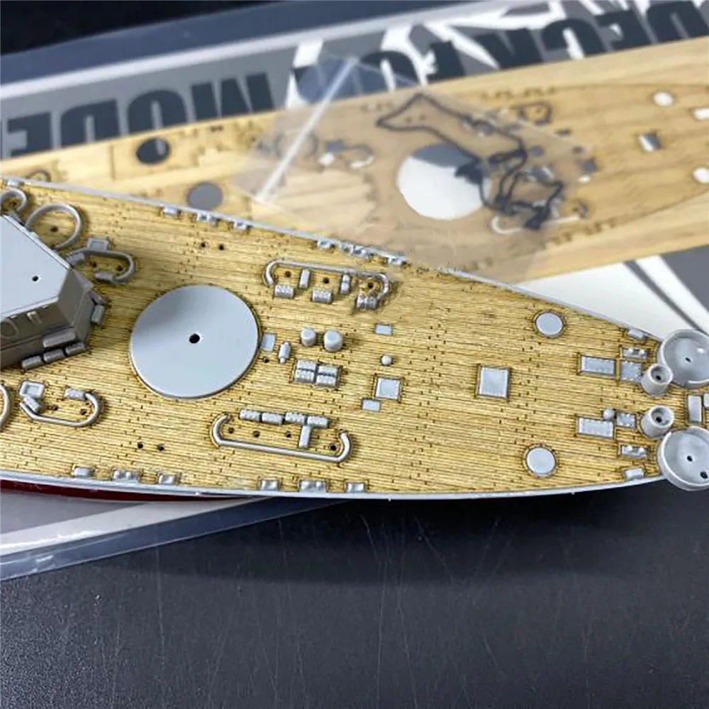 1/700 Scale Wooden Deck & Anchor Chain for Trumpeter 05734 USS North Carolina BB-55 Model Ship Battleship Accessories
1/700 Scale Wooden Deck & Anchor Chain for Trumpeter 05734 USS North Carolina BB-55 Model Ship Battleship Accessories