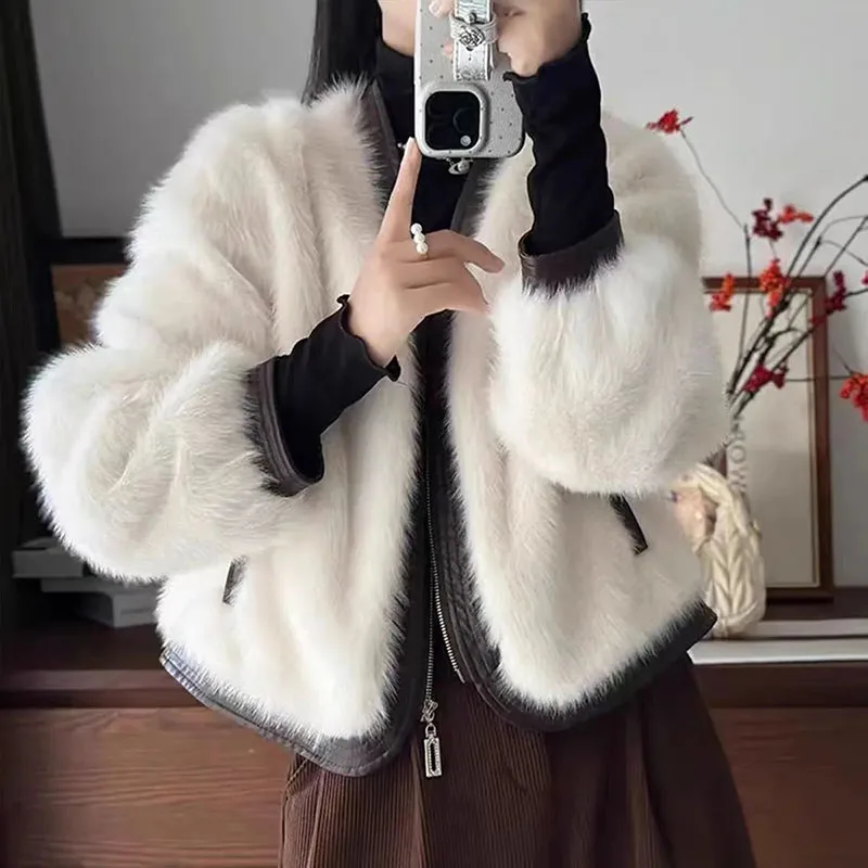 2026 Women Mink Fur Velvet Snow Orchid Loose Jacket Fragrant Short New Fur Integrated Thick Autumn and Winter Warm Splicing Top
2026 Women Mink Fur Velvet Snow Orchid Loose Jacket Fragrant Short New Fur Integrated Thick Autumn and Winter Warm Splicing Top