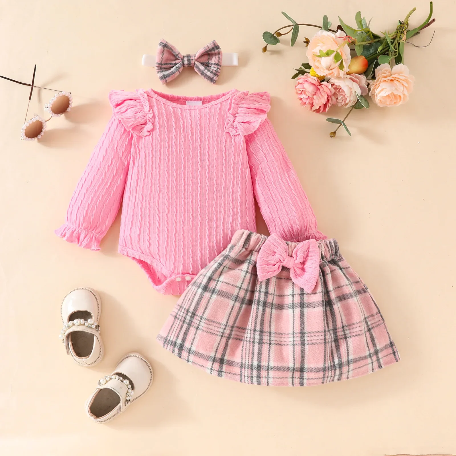 3 Piece Fashion Baby Girls Fall Winter Outfit Long Sleeve Ribbed Romper Plaid Print Skirt Headband Warm Baby's Clothes Set
3 Piece Fashion Baby Girls Fall Winter Outfit Long Sleeve Ribbed Romper Plaid Print Skirt Headband Warm Baby's Clothes Set