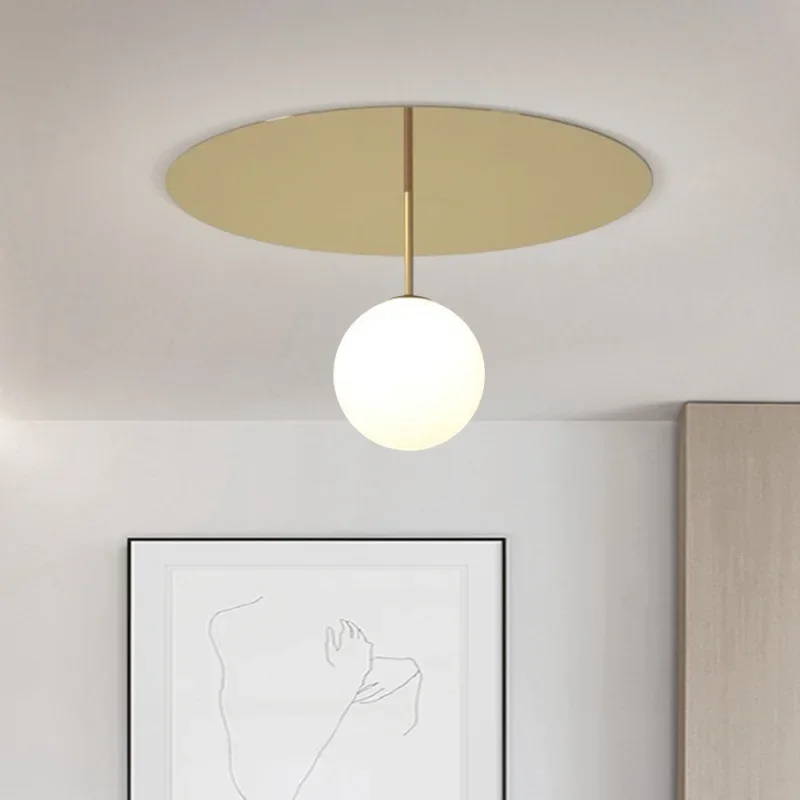 Modern Minimalist Golden Wrought Iron Disc Ceiling Light Corridor Dressing Room Entrance Designer's Creative Lighting Fixture
Modern Minimalist Golden Wrought Iron Disc Ceiling Light Corridor Dressing Room Entrance Designer's Creative Lighting Fixture