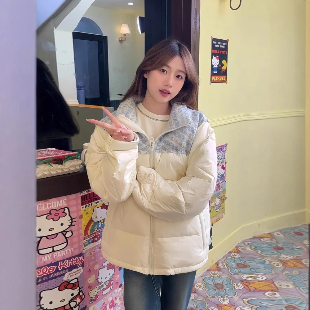 Winter Outerwear Korean Style Short Length Lantern Sleeve Thickened Cotton Jacket Women's Stand Collar Patchwork Warmth
Winter Outerwear Korean Style Short Length Lantern Sleeve Thickened Cotton Jacket Women's Stand Collar Patchwork Warmth