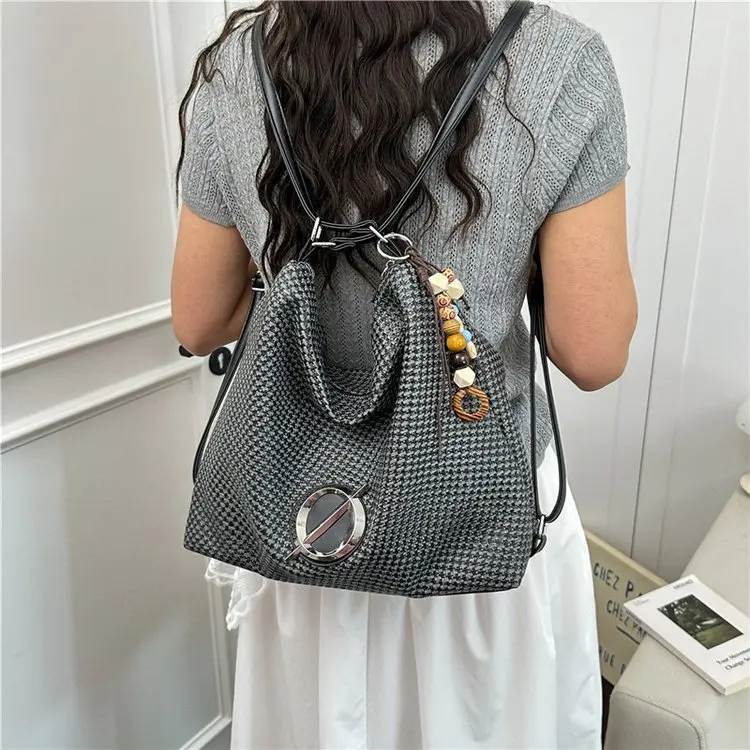 Classic Unique Textured Leather Diaper Bag For Women High-End Crossbody Handbag Large Capacity Stylish Vintage Tote Bag
Classic Unique Textured Leather Diaper Bag For Women High-End Crossbody Handbag Large Capacity Stylish Vintage Tote Bag