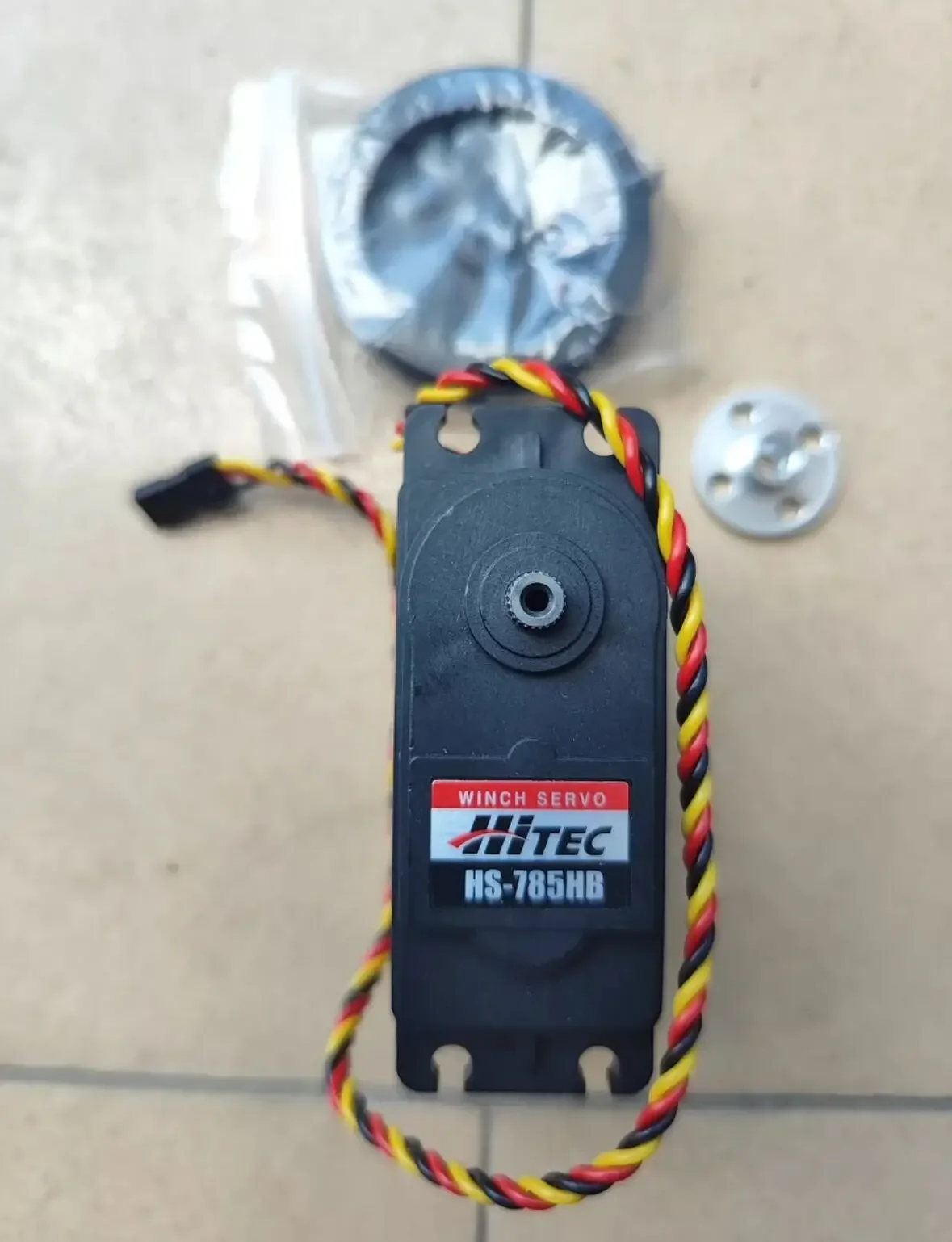 HITEC HS-785HB 3.5 Turn Winch HD Resin Gear 24T Analog Giant Scale Analog Karbonite Gear Sail Winch Servo
HITEC HS-785HB 3.5 Turn Winch HD Resin Gear 24T Analog Giant Scale Analog Karbonite Gear Sail Winch Servo