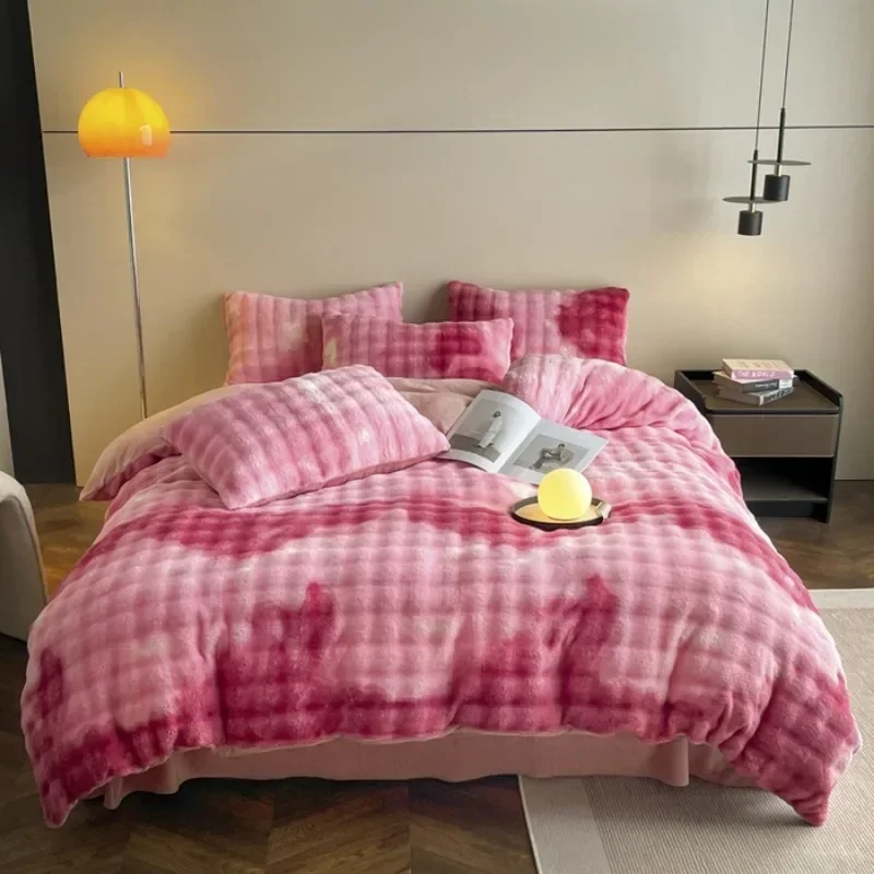 2024 New Autumn and Winter Warm Thickened Skin-friendly Comfortable Rabbit Plush Milk Plush Four-piece Set Sheet Kit
2024 New Autumn and Winter Warm Thickened Skin-friendly Comfortable Rabbit Plush Milk Plush Four-piece Set Sheet Kit