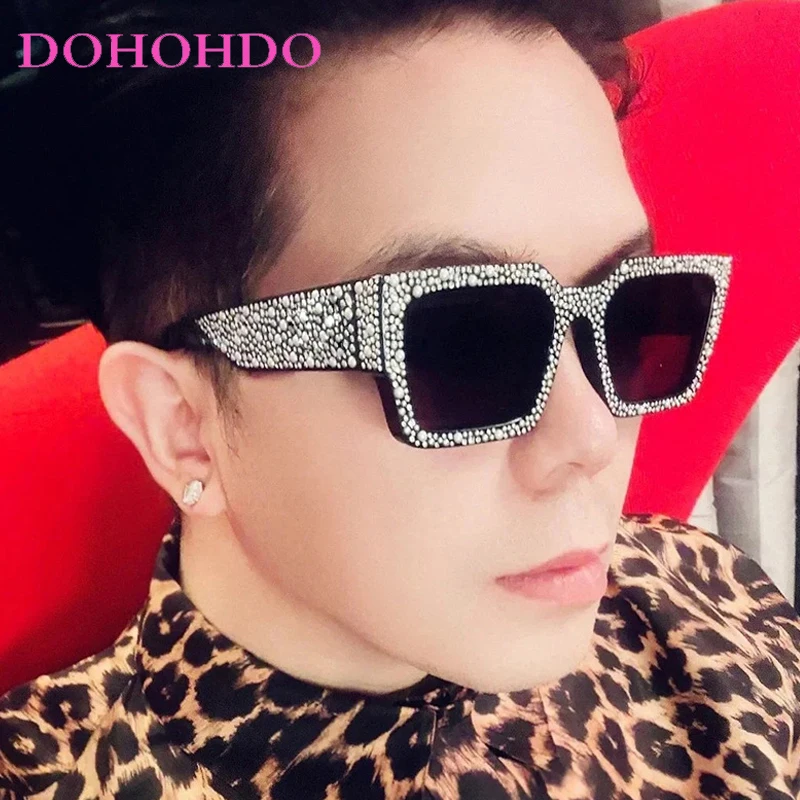 Fashion Premium Big Frame Square Imitation Diamond Sunglasses Women Men Retro Luxury Outdoor Street Photography Sunglasses UV400
Fashion Premium Big Frame Square Imitation Diamond Sunglasses Women Men Retro Luxury Outdoor Street Photography Sunglasses UV400
