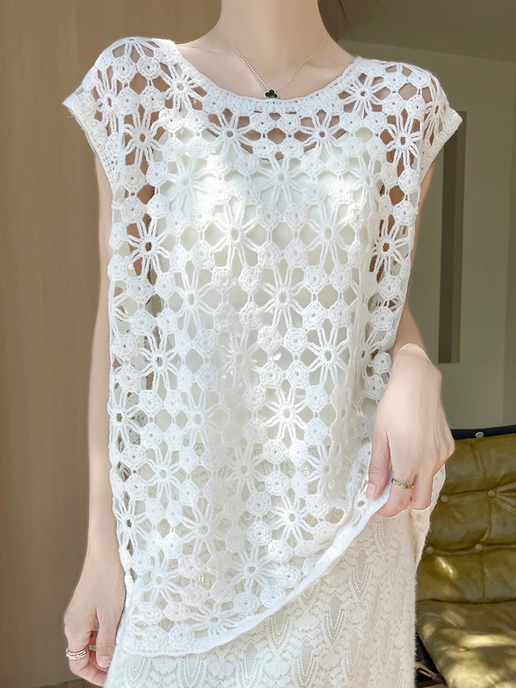Fashion Spring Summer Women Soft Sweater 100% Merino Wool Knitted Pullover Hollow Out Outerwear Sleeveless Casual Clothing Tops
Fashion Spring Summer Women Soft Sweater 100% Merino Wool Knitted Pullover Hollow Out Outerwear Sleeveless Casual Clothing Tops